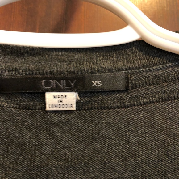 Cardigan - Picture 2 of 2